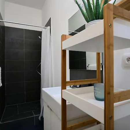 La Loge Sebasto - Premium Central Location شقة